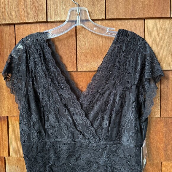 NWT Marina Black Tiered V-Neck Lace Beaded Occasion Cocktail Dress - 16 Petite - Picture 6 of 14